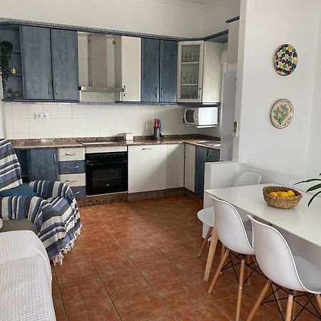 Casa Del Pez Vivienda A Pie De Calle En Agua Amarga A 250 Metros De La Playa Exterior photo